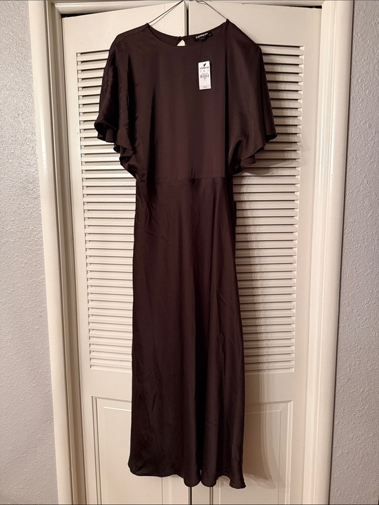 Express Dresses & Skirts - Express Chocolate Brown Midi Dress with Flutter Sleeves